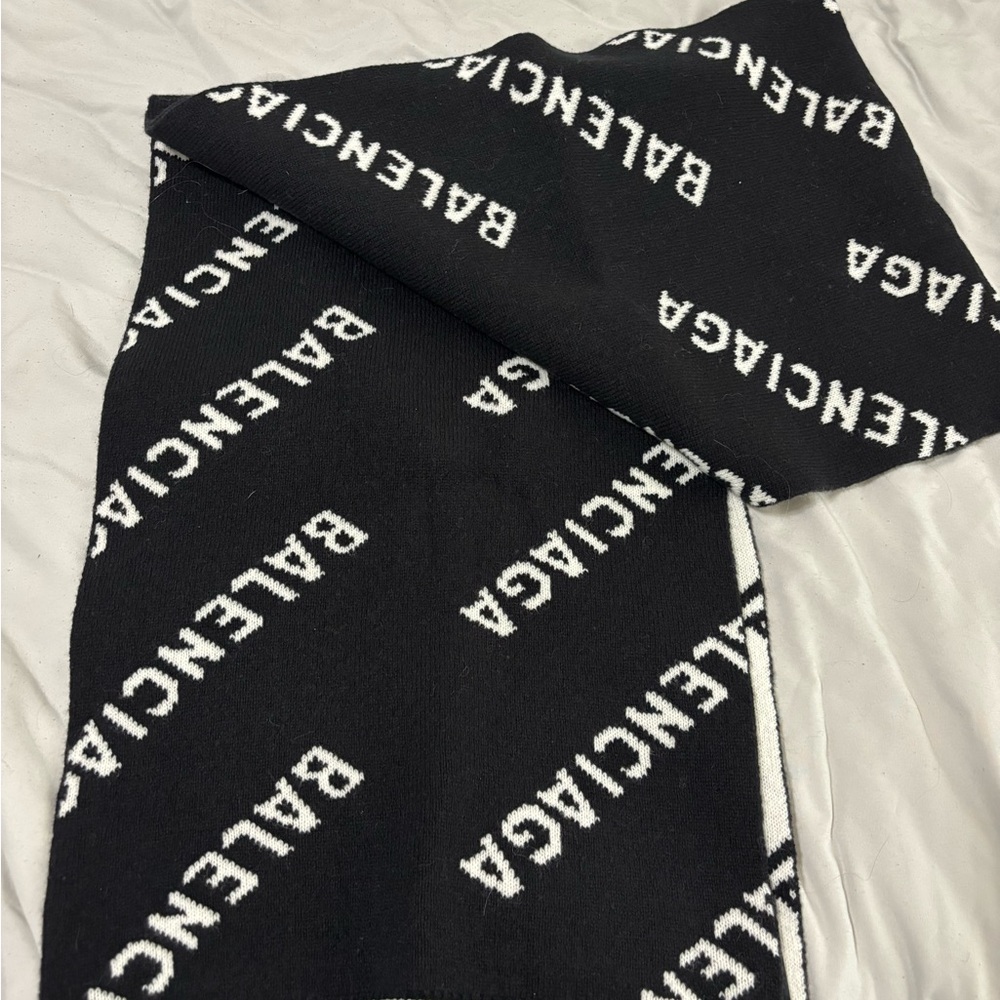 Balenciaga Monochrome Logo Scarf